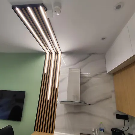 St Luxury Urban Living * سيرس